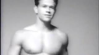 CALVIN KLEIN Herb Ritts Estados Unidos 1992 MARKY MARK [upl. by Idnaj104]