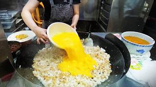 Fried White Carrot Cake  Singapore Hawker Street Food [upl. by Rexer]