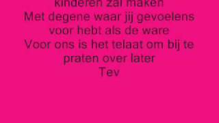 INB Eerste liefde songtekst [upl. by Vivi]