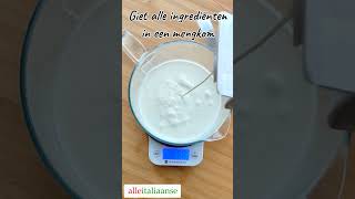 Melk IJs recept met ijsmachine 🍨 Zonder ei ijsmaken ijsmachine italiaansijs alleitaliaanse [upl. by Katz915]