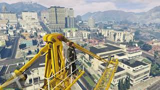 GTA 5  Chute mortelle depuis une grue [upl. by Suolekcin]