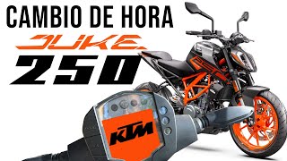 Cambio de Hora KTM DUKE 200  250  390 [upl. by Mayram]