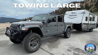 Jeep Gladiator 36L V6 Towing  Hauling Large through 11000 Feet [upl. by Ylrehc368]