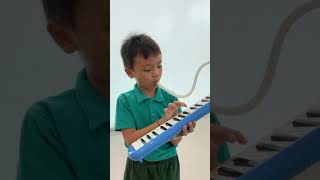 Eiden so Smart Playing Pianika pianica music so cute 🥰 [upl. by Nimaynib]