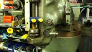 MACHINE SHOP TIPS 14 BRIDGEPORT MILL Parts B tubalcain [upl. by Arakal]