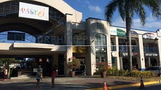 Paseo De Santa Rosa Factory Outlet Store Mall Laguna by HourPhilippinescom [upl. by Thomey]