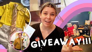 Halloween Costumes Voting Cat Bite INJURIES  a huge PR giveaway  weekly vlog [upl. by Nora]