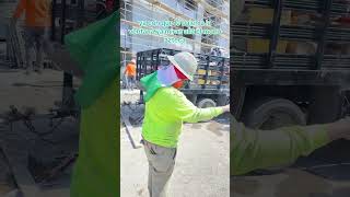 construction stucco viralvideo humor mexico elsalvador guatemala hondurasguanajuato síguem [upl. by Sardella]