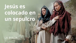 Jesús es colocado en un sepulcro [upl. by Auhsoj]