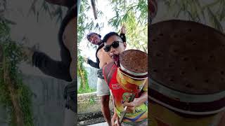 Karaoke secangkir kopi 🤣 lucu comedy short [upl. by Amluz343]