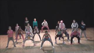 Soprano quot en feuquot Zumba [upl. by Leilah691]