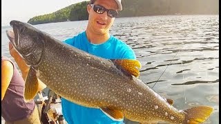 Pêche à la truite grise monstre au Memphrémagog  Monster lake trout fishing on Memphrémagog lake [upl. by Othello]