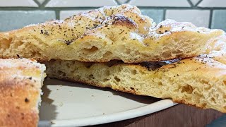 Focaccia di sola Semola  Ricetta con Lievito Madre [upl. by Arquit]