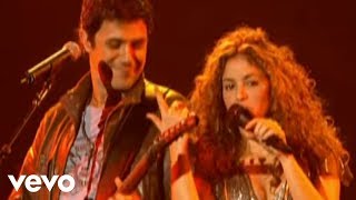 Shakira  La Tortura Live [upl. by Nishi687]