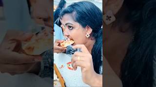 അമ്മേ ഇങ്ങനെയല്ല അമ്മേ pizza കഴിക്കുന്നത്😂😂😂 shortsfeed shortvideos shorts [upl. by Kinsley]