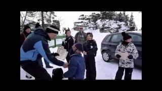 Familienschneeschuhtour  Schneeschuhwandern für die ganze Familie [upl. by Naashar]