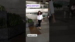 delhi airport status day  delhi airport walk shorts ytshorts delhiairport airplane [upl. by Negyam498]