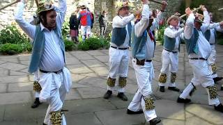 Icknield Way Morris Men  Oxford May Day 2011 [upl. by Carlita]