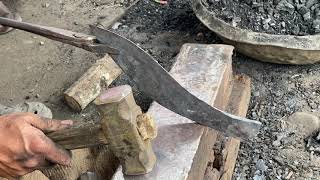 How to make khukuri  खुकुरी बनाउने पुरानो तरिका gorkha khukuri Nepali Khukuri [upl. by Htebezile]