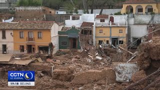 Espagne  de fortes pluies frappent une commune locale retardant la reconstruction postcatastrophe [upl. by Enirehtac]