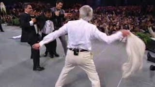 Benny Hinn Historic Crusades Atlanta 2010 [upl. by Paco]