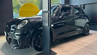 NEW 2025 MINI Cooper 5Door  Interior and Exterior Details [upl. by Kalbli]