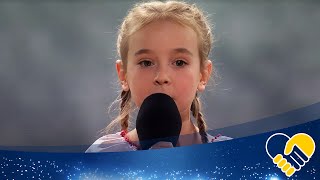 Amelka wykonała Hymn Ukrainy UWAGA  WZRUSZA DO ŁEZ [upl. by Haron91]