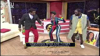 Aggie The Dance Queen Teaches DJ Shiti amp Chipukeezy The Odi Dance [upl. by Dee Dee]