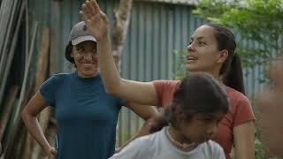 Mujeres meliponicultoras Fundación BioSur [upl. by Kubetz]