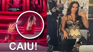 CAUSOU Anitta SE VINGOU ao surgir de IPHONE na mão [upl. by Einyaj]