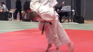 Harai Goshi Slow entry up for FAST JUDO SWEEPING HIP THROW contest Ippon [upl. by Thomasine597]