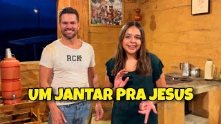 Um Jantar Pra Jesus  Rayne Almeida e Robson Aguiar  Clipe Oficial [upl. by Leatrice]