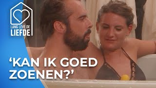 Lekker FLIKFLOOIEN in de JACUZZI 💦💦  Lang Leve de Liefde AFL163 [upl. by Hoeg]