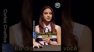 CAMILA MENDES FALANDO PORTUGUÊS COM A MAYA HAWKE [upl. by Hiller232]