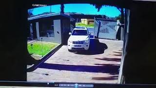 WATCH  ‘Ouma’ in a Jeep Turns Tables on Hijackers by Ramming Their Car  South Africa [upl. by Myrilla]