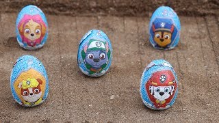 Paw patrol huevos sorpresa en arena y alberca Eggs surprise Paw patrol [upl. by Reinwald]