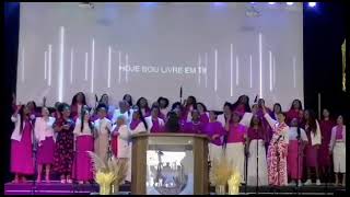 Coral de Mulheres Nacional  Donald Lawrence I am Healed [upl. by Yrtua737]