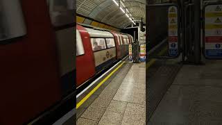 London Underground Jubilee Line 1996 Stock Train Departing Baker Street 23 January 2024 shorts [upl. by Elehcim]