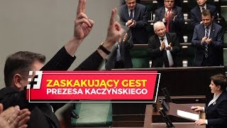 Sejm przyjął ustawę obniżającą wiek emerytalny Chwilę później ten gest Kaczyńskiego [upl. by Coffeng]