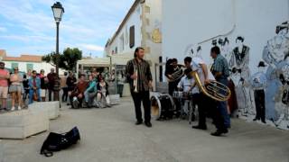 LES SAINTESMARIESDELAMER pélerinage 2015 amp Gypsies Romania [upl. by Howes]