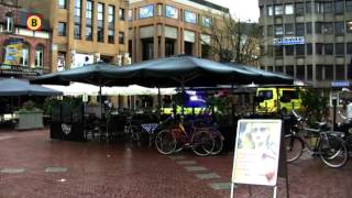 Straatprediker Arnol Kox gereanimeerd op de Markt in Eindhoven [upl. by Thadeus]