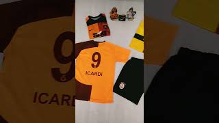 Galatasaray forması çok iyi değilmi galatasaray kerem ultraslan football [upl. by Noirret900]