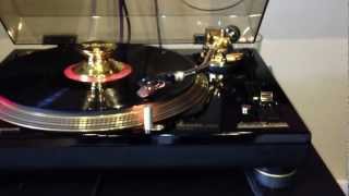 TECHNICS SL 1200 LTD GOLD [upl. by Fricke]