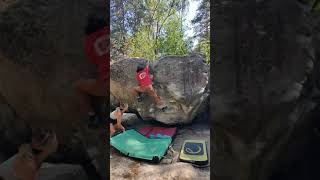 Fontainebleau Bouldering  Action Directe  Assis Fb 7aV6 [upl. by Maurer185]