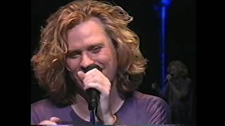 Me and Mrs Jones  Daryl Hall Live in Tokyo 1994  rocknsoul72 [upl. by Dareece639]