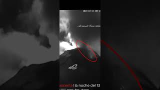 ⚠️🌋POPOCATÉPETL ¡Arrojando material incandescenteen en el Volcán Noche 13 Octubre 2024 shorts [upl. by Spanos797]