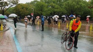 大阪高校駅伝 男子はレース途中に異例の中止！大雨警報下でコース冠水 5日に4区から再開 [upl. by Roche]