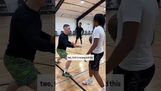 Attacking closeouts hoopstraining basketball basketballtrainer ballislife nba [upl. by Karyl]