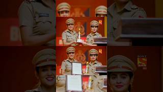 Madam sar award ✨gulkijoshi yuktikapoor karishma madamsir ytshorts [upl. by Nnylrebma]