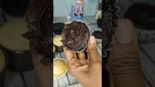 Cupcake Frosting technique trending viralvideo viralshorts shorts new cake cakedesign food [upl. by Aneema370]